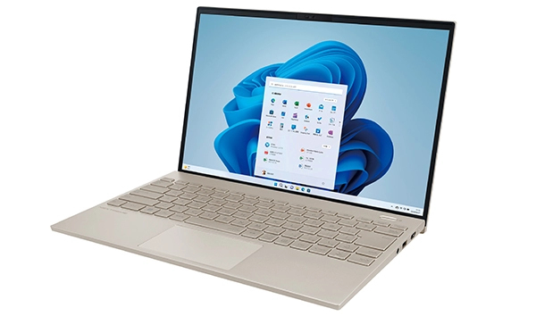 軽くて堅牢性の高い「LAVIE Direct NEXTREME Carbon」