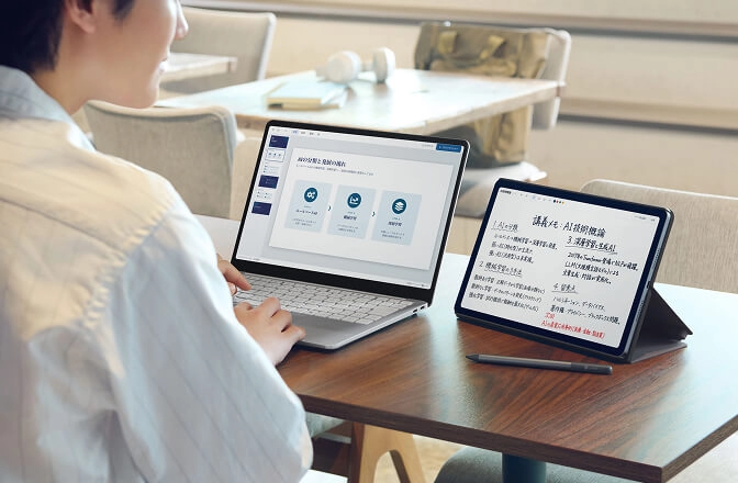 Tabをサブモニターにして、資料を見ながらさくさくレポート!