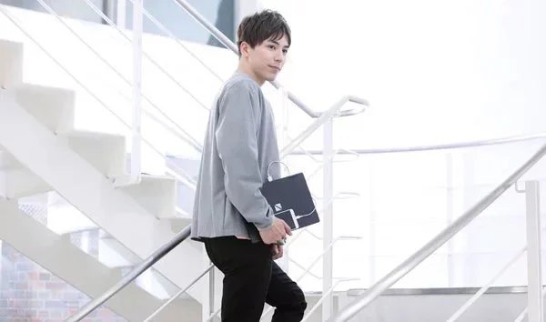 【確認すべきパソコンスペック⑨】バッテリー駆動時間