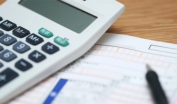 パソコンを経費計上する金額別の方法！勘定科目の例や重要ポイントも紹介