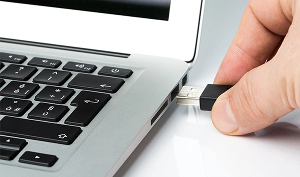 9｜インターフェースが充実していると汎用性が高い