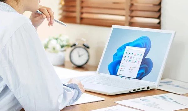 ディスプレイ…解像度はフルHD以上