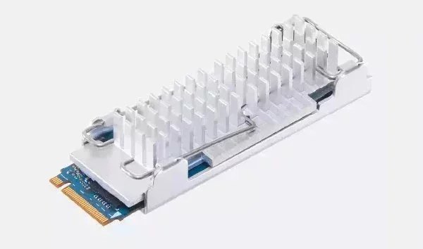 【ストレージ】価格・速度のバランスを比較する