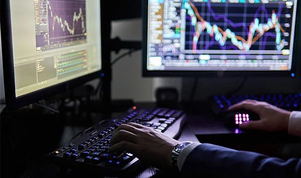 株取引のトレードスタイルによって適切なスペック・価格帯が異なる