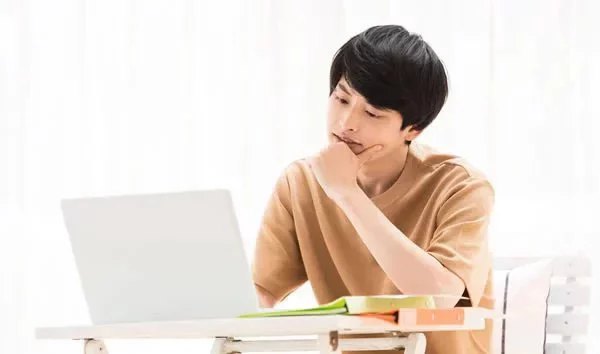 使わないソフトをアンインストールする