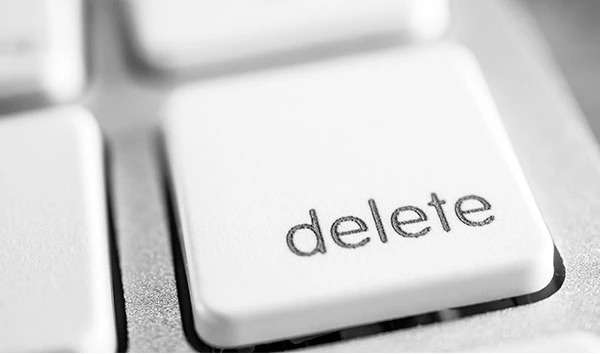 パソコンのデータ消去・初期化はどうやる？目的別の方法や注意点を解説